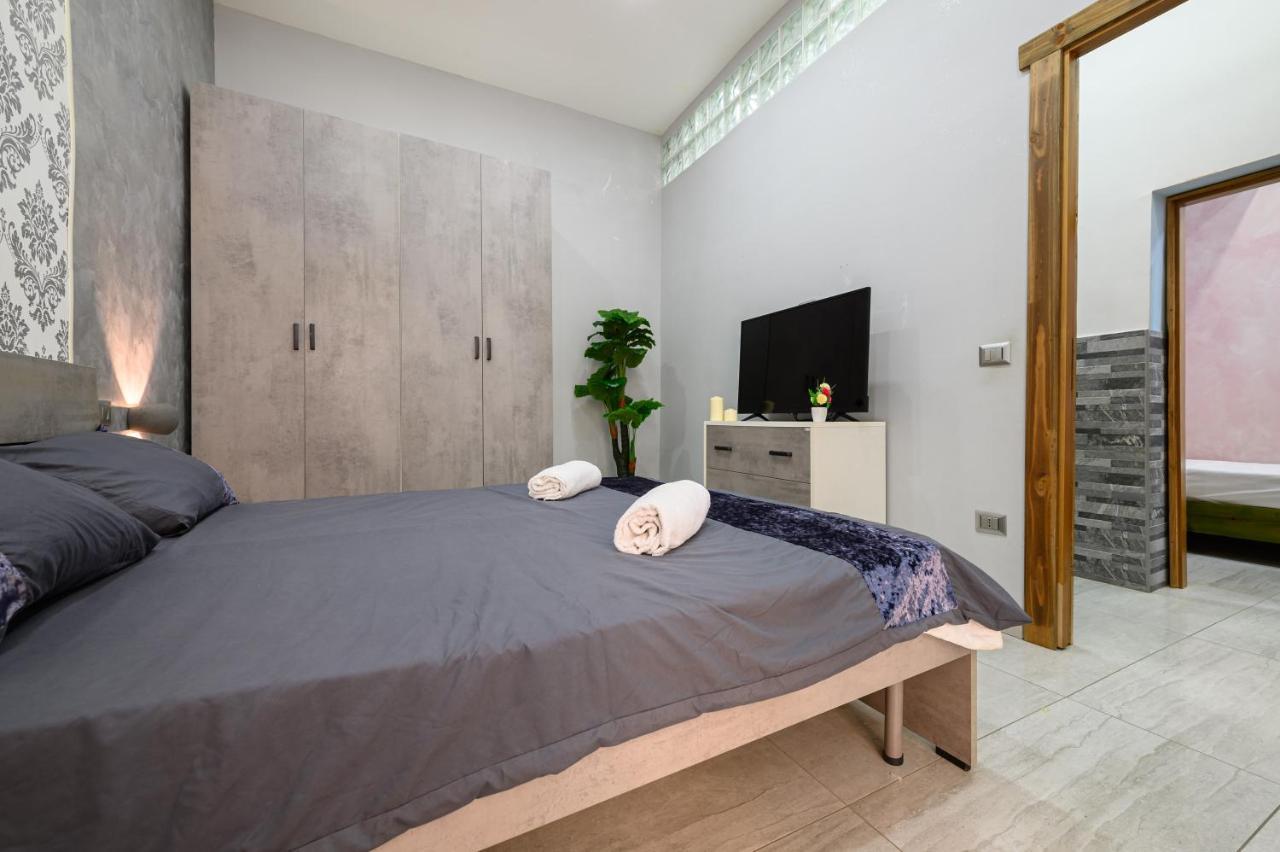 Manu Family House Daire Napoli Dış mekan fotoğraf