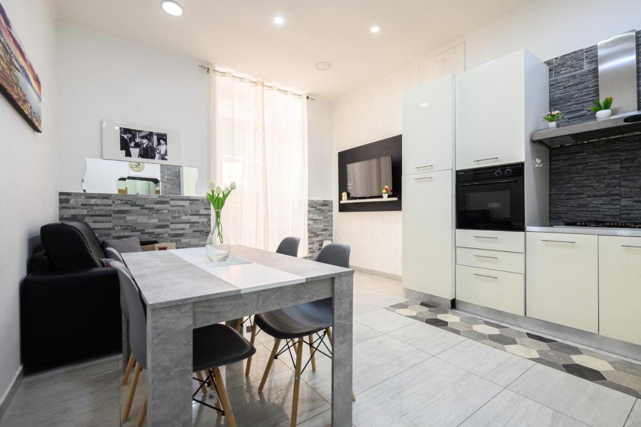Manu Family House Daire Napoli Dış mekan fotoğraf